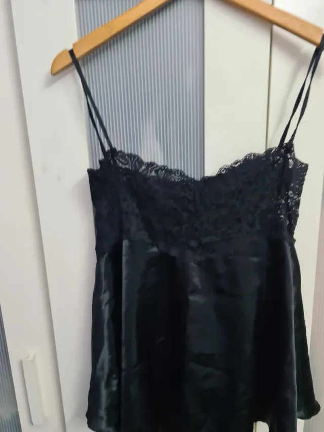 Camisão curto de lingerie sexy com renda