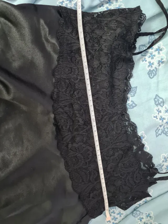 Camisão curto de lingerie sexy com renda
