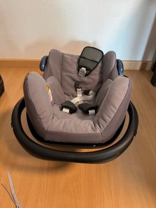 Maxi-Cosi CabrioFix Silla Coche+ 2 Bases+2parasol