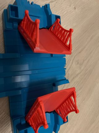 Pista de coches y cochecito POCOYO