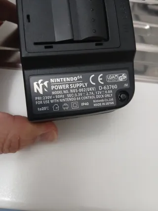 Consola Nintendo 64 Negra y Gris