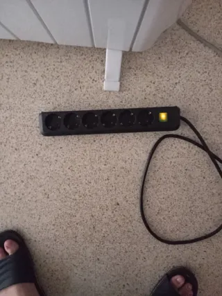 Regleta / Ladrón para 6 enchufes