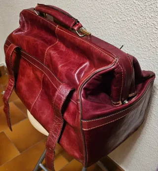 Maletín vintage en piel tipo médico/diligencia