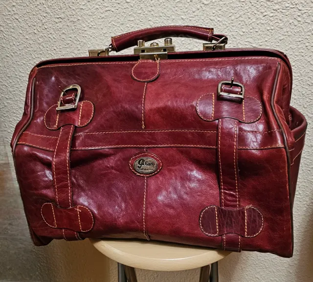 Maletín vintage en piel tipo médico/diligencia