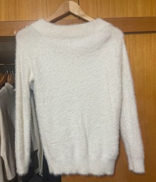 Jersey blanco peludo