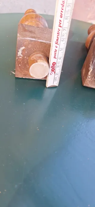 Piedini per mobili vintage in legno