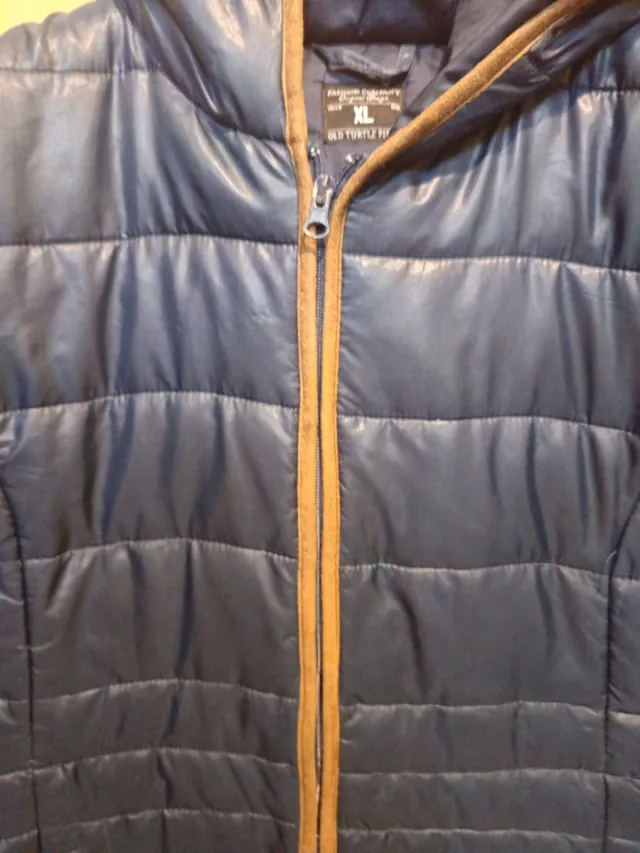 Cazadora azul acolchada capucha XL