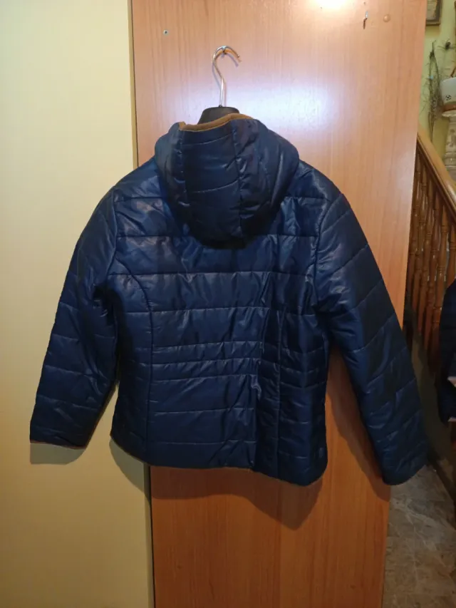 Cazadora azul acolchada capucha XL