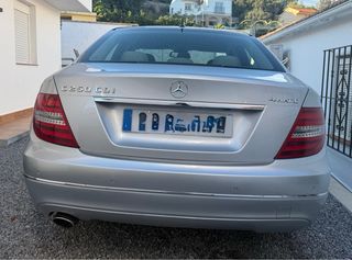 Mercedes-Benz Clase C 2011