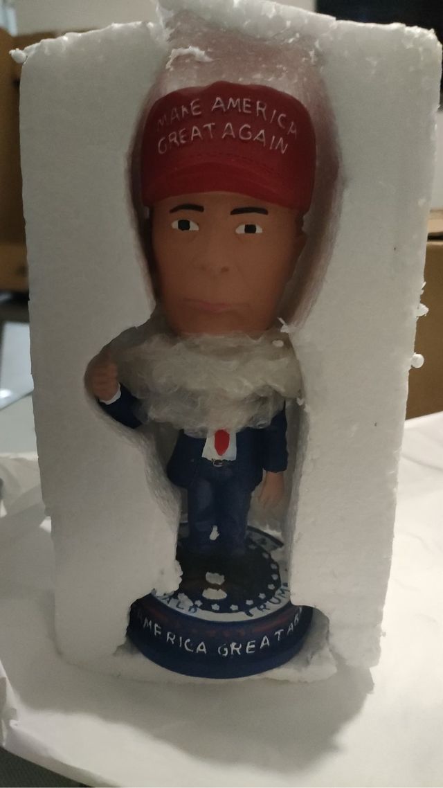 Figura Donald Trump Make America Great Again