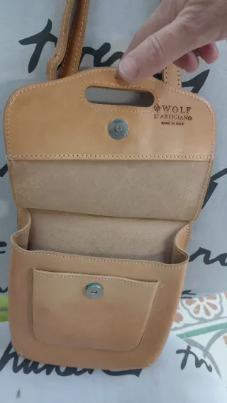 Borsa vero cuoio artigianale  Mai usata