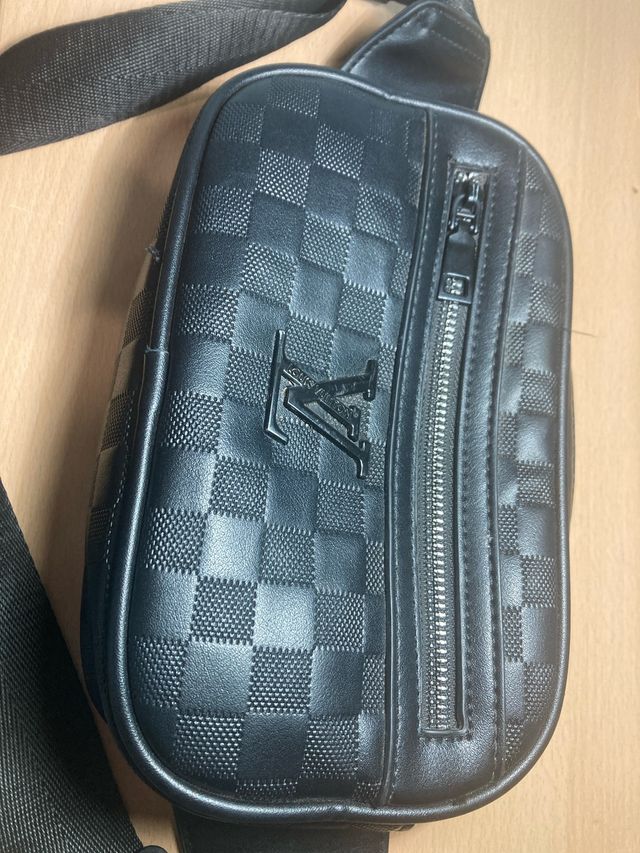 Borsa a spalla Louis Vuitton nera