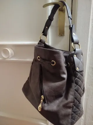 Bolso marrón elegante para otoño