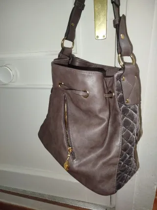 Bolso marrón elegante para otoño