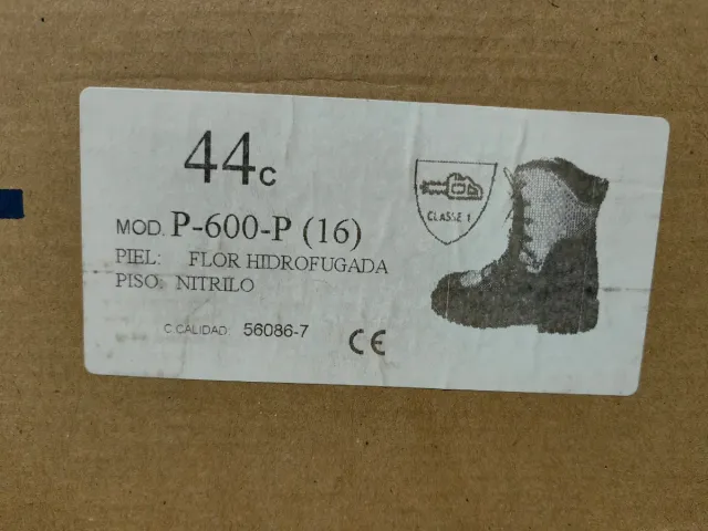 Botas Curgal Forestales Anticorte T-44 (43)