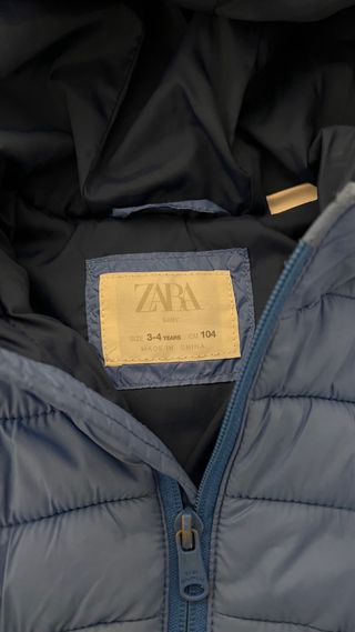 Chaqueta Zara niño azul con capucha