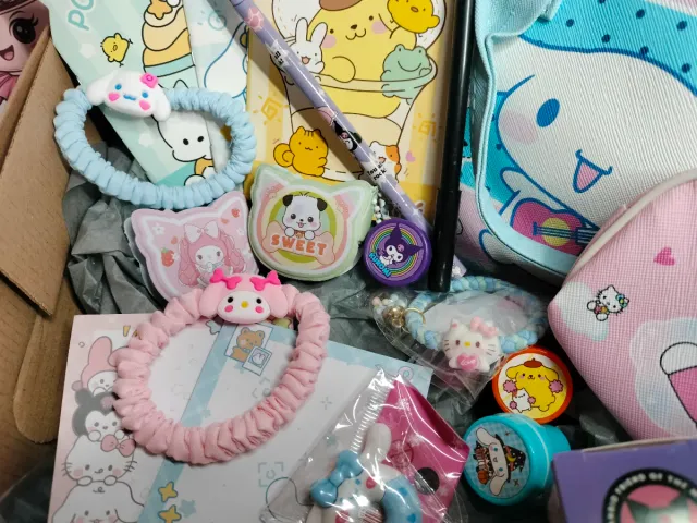 Cajita Sanrio Hello Kitty Kuromi Cinnamoroll