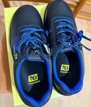 Zapatos de seguridad FAL negros y azules