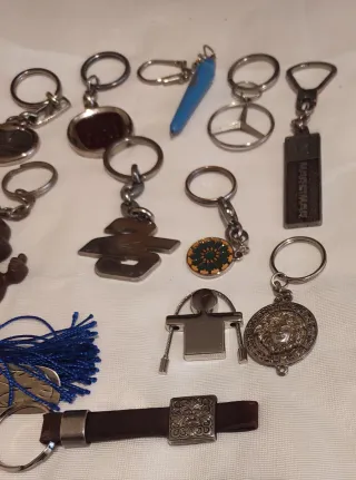 Lote 14 Llaveros Variados