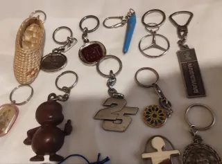 Lote 14 Llaveros Variados