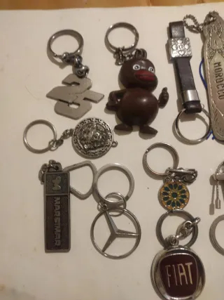 Lote 14 Llaveros Variados