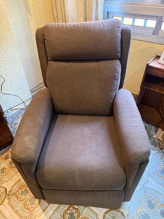 Sillón elevador reclinable motorizado