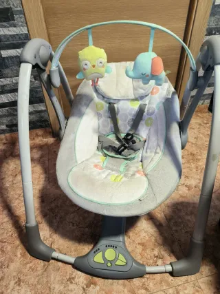 Hamaca para bebé con peluches