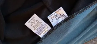 Gonna nera e felpa scozzese taglia XL