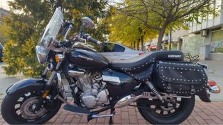 Keeway Superlight 125 Negra