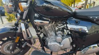 Keeway Superlight 125 Negra