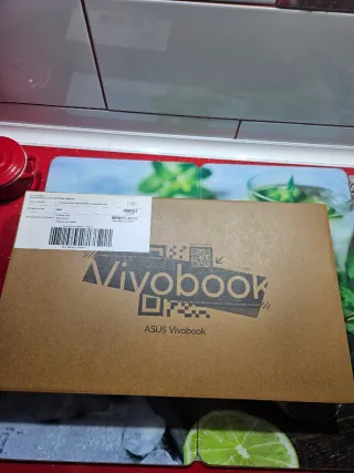 Portátil Asus Vivobook 17"