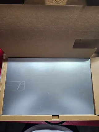 Portátil Asus Vivobook 17"