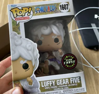 Funko Pop Luffy Gear 5 1607 Chase Glow One Piece