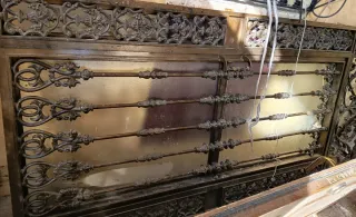 Puerta hierro maciza forja, 2,75 largo y 1,20 anch