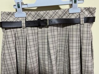 Falda Zara Plisada Cuadros Beige Gris