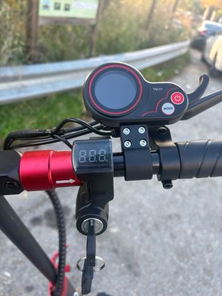 Patinete eléctrico casi nuevo