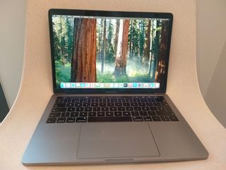MACBOOK PRO 2018 i5/8/512