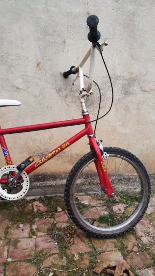 Bici BMX California BH XL2 Roja