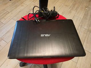 Asus Vivobook 15.5 500Gb 4Gb Intel