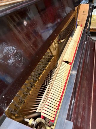 Piano Chassaigne Freres Años 60