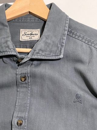 Camisa Scalpers Gris Talla 43