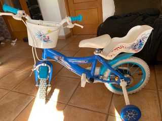 Bicicleta infantil de frozen azul con cesta