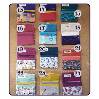 Minicartera con goma elástica