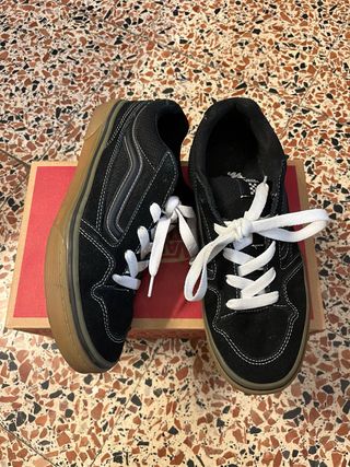 Vans Caldrone Negras Talla 39