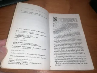 Libro: LA VENGANZA DE LOS DRAGONES DEL ARCO IRIS