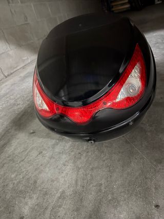 Maletero para Scooter Negro