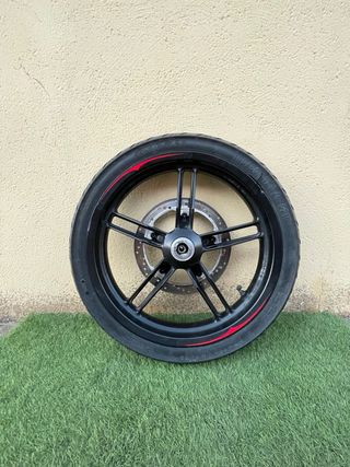Rueda Yamaha TZR con disco de freno