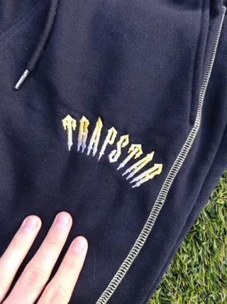 Pantalón Trapstar Negro Amarillo