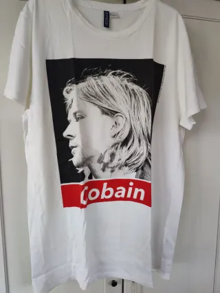 Camiseta Cobain Divided Blanca