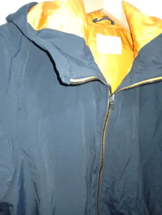 Cazadora Zara niño 13-14 años. Cazadora de vestir.